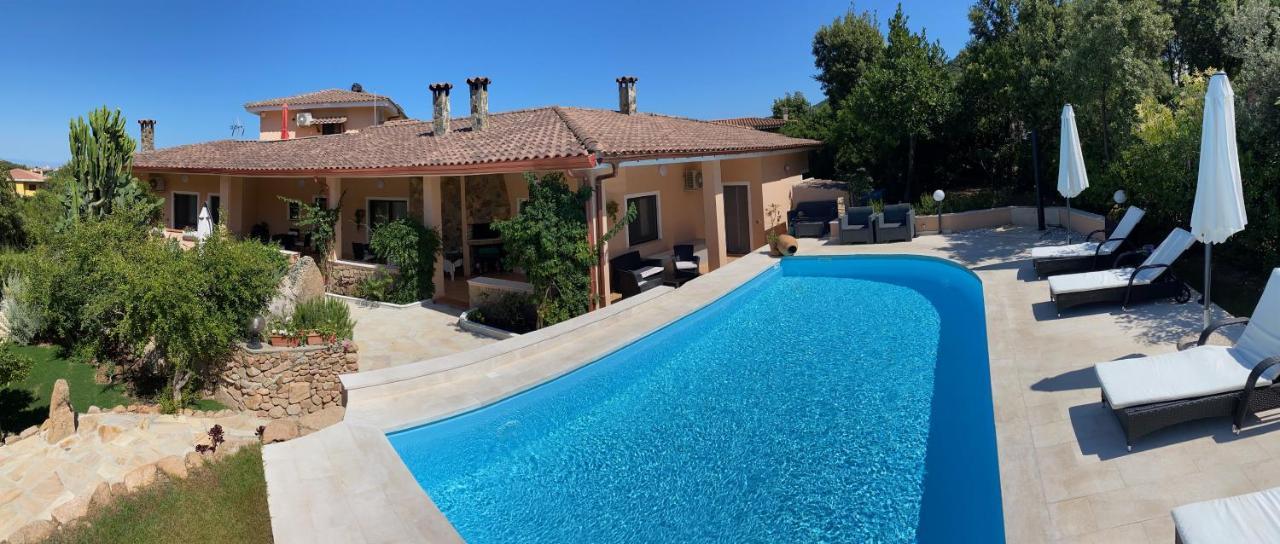 Casa Mariluka Bed & Breakfast Capoterra Dış mekan fotoğraf