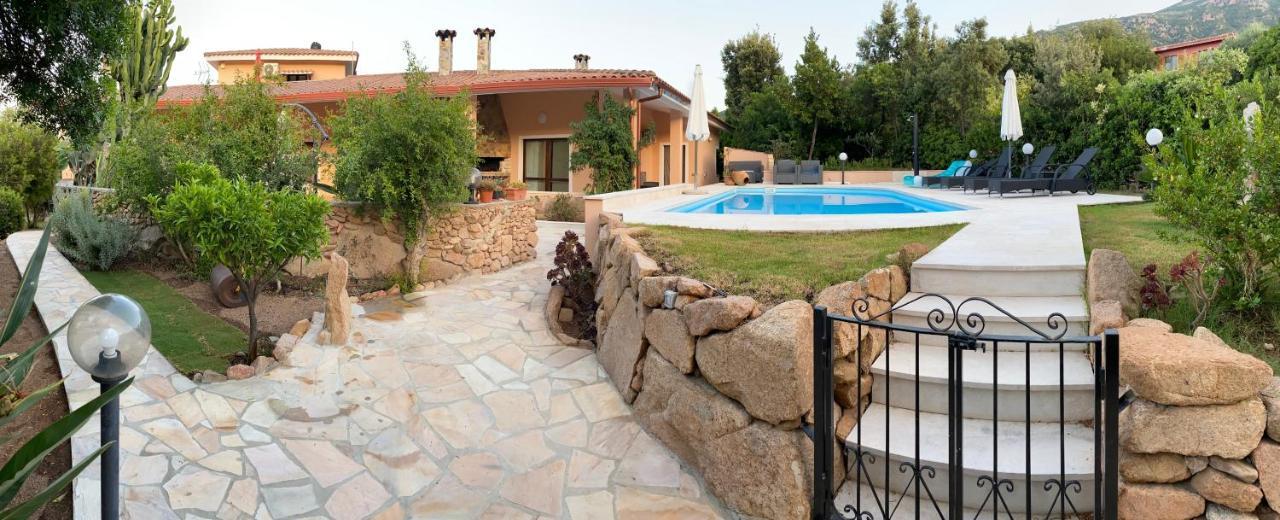 Casa Mariluka Bed & Breakfast Capoterra Dış mekan fotoğraf