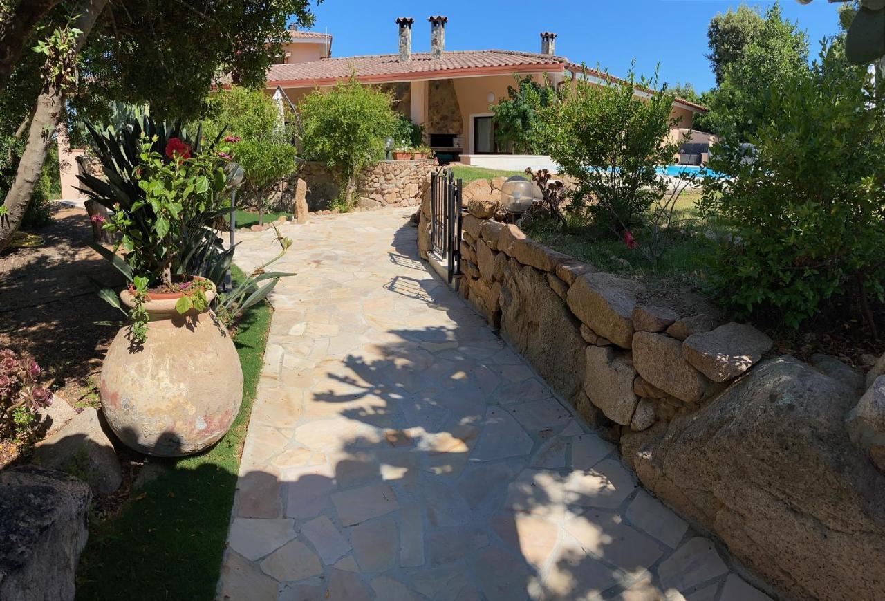 Casa Mariluka Bed & Breakfast Capoterra Dış mekan fotoğraf