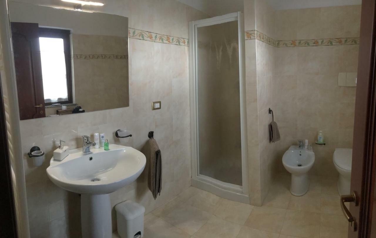 Casa Mariluka Bed & Breakfast Capoterra Dış mekan fotoğraf