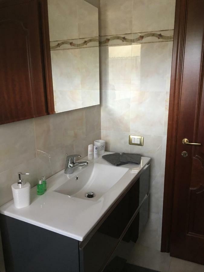 Casa Mariluka Bed & Breakfast Capoterra Dış mekan fotoğraf