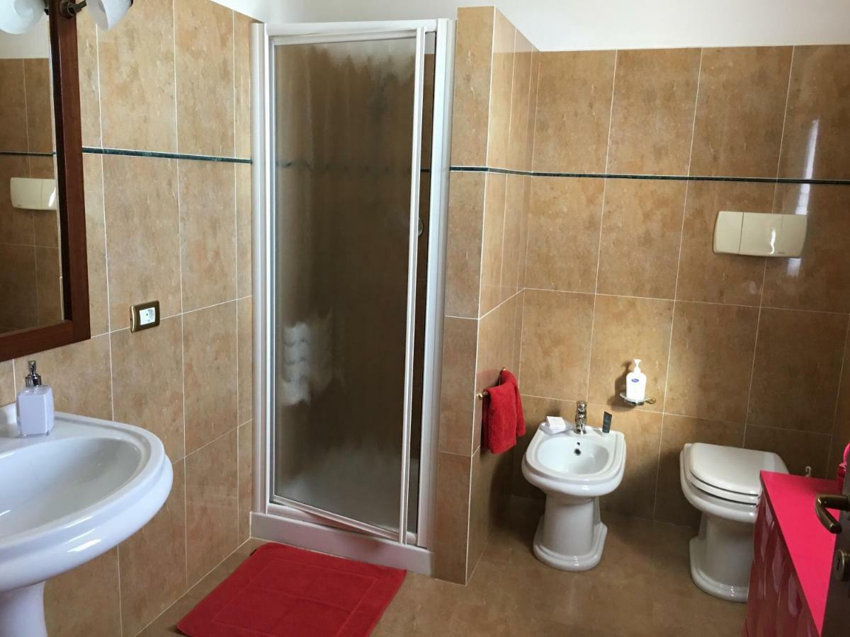 Casa Mariluka Bed & Breakfast Capoterra Dış mekan fotoğraf